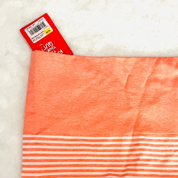 3 / $30 ⚡️SPANX Everyday Shaping Boyshort - Picture 3 of 3